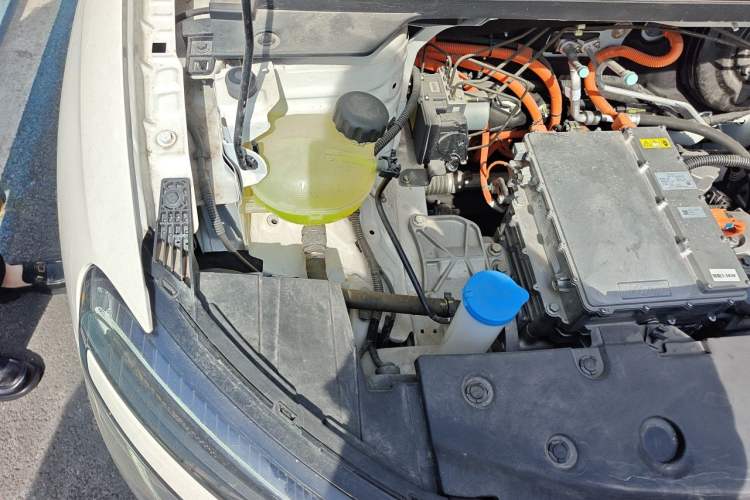 Used Dongfeng NAMMI 01 2024 330 Plus Engine Bay Right