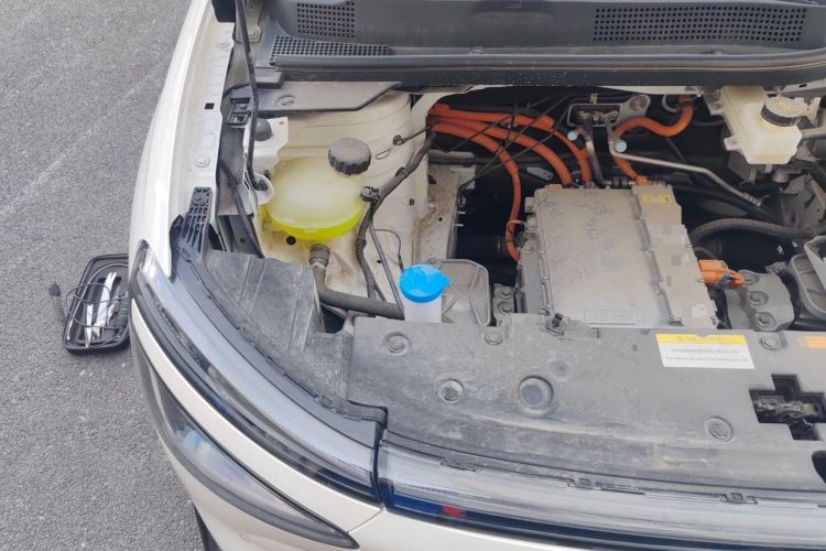 Used Dongfeng NAMMI 01 2024 Co-Creation Edition – Co-Creation WE Version Engine Bay Right