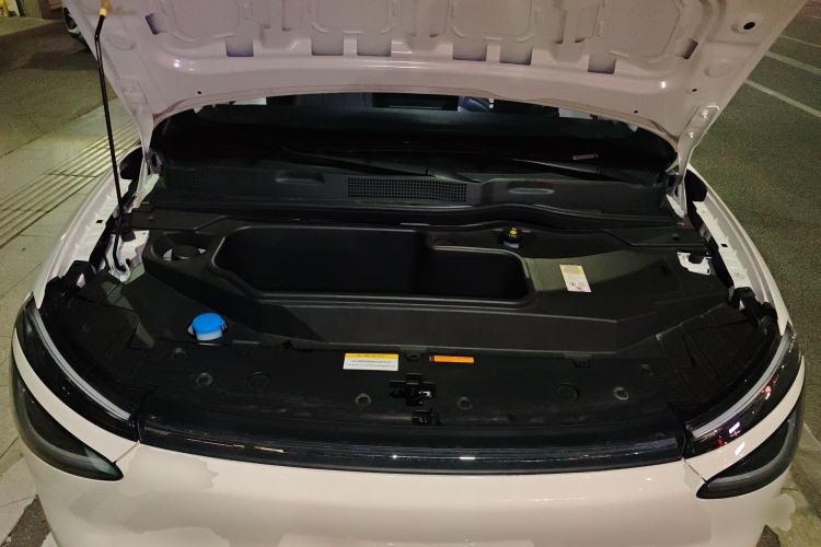 Used Dongfeng NAMMI 01 2024 New Edition 330 Air Engine Bay