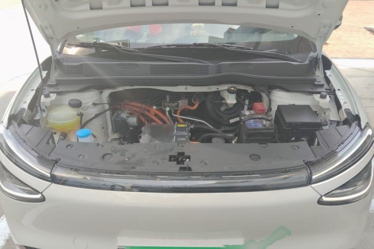 Used Dongfeng NAMMI 01 2024 330 Lite Engine Bay