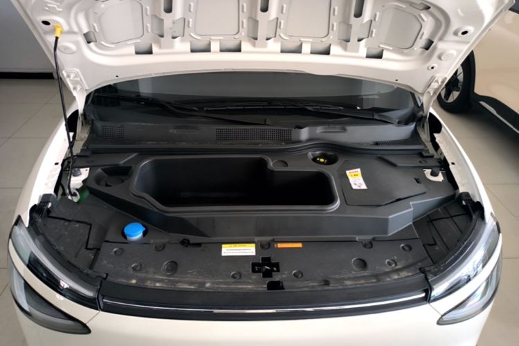 Used Dongfeng NAMMI 01 2024 New Edition 330 Air Engine Bay