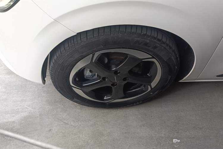 Used Dongfeng NAMMI 01 2024 430 Plus Smart+ Exterior 2