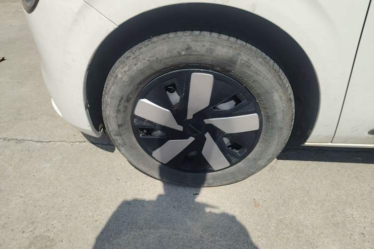 Used Dongfeng NAMMI 01 2024 330 Air Exterior 4