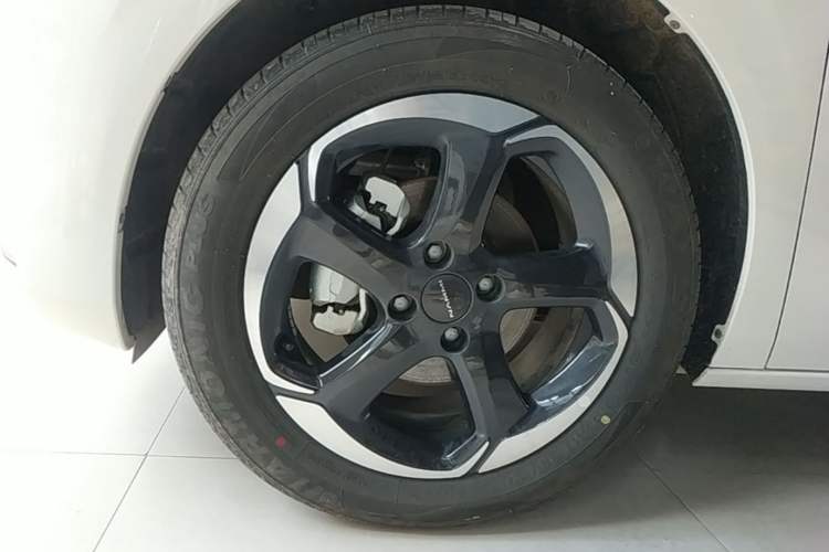 Used Dongfeng NAMMI 01 2024 New Edition 430 Plus Smart+ Exterior 4