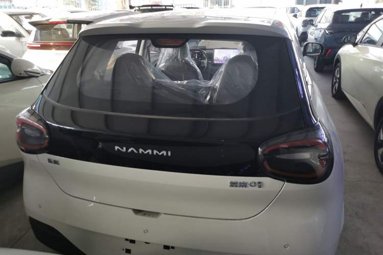 Used Dongfeng NAMMI 01 2024 New Edition 330 Air Exterior 4