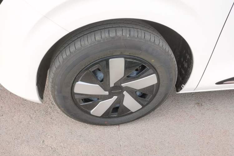Used Dongfeng NAMMI 01 2024 New Edition 330 Air Exterior 4