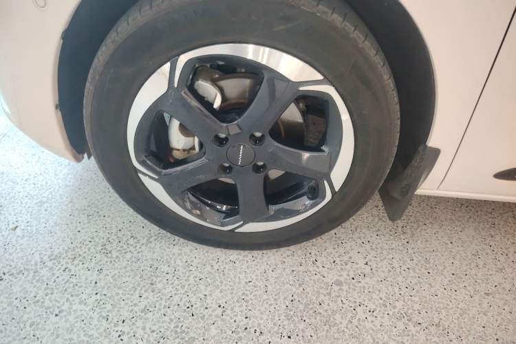 Used Dongfeng NAMMI 01 2024 New Edition 430 Max Smart+ Exterior 4