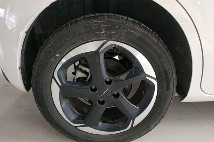 Used Dongfeng NAMMI 01 2024 New Edition 430 Plus Smart+ Exterior 5