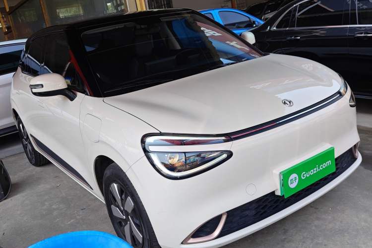 Used Dongfeng NAMMI 01 2024 330 Air Front Right 45 Deg