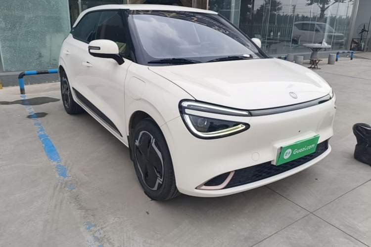 Used Dongfeng NAMMI 01 2024 New Edition 330 Plus Smart+ Front Right 45 Deg