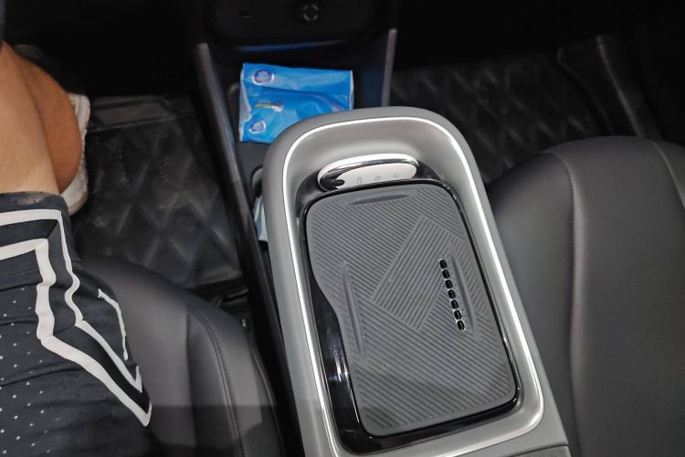 Used Dongfeng NAMMI 01 2024 Co-Creation Edition – Co-Creation WE Version Gear Lever