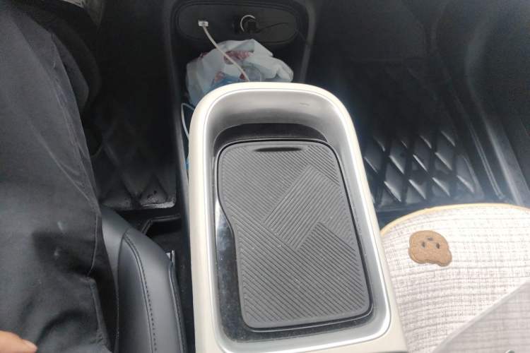 Used Dongfeng NAMMI 01 2024 New Edition 330 Air Gear Lever