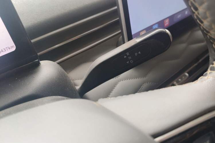 Used Dongfeng NAMMI 01 2024 New Edition 430 Plus Smart+ Gear Lever