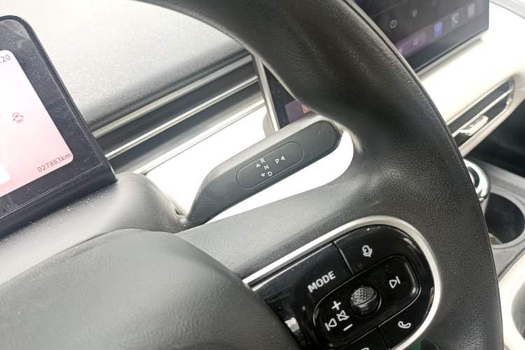 Used Dongfeng NAMMI 01 2024 New Edition 330 Air Gear Lever