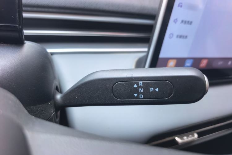 Used Dongfeng NAMMI 01 2024 New Edition 330 Air Gear Lever