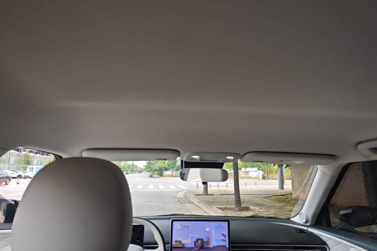 Used Dongfeng NAMMI 01 2024 Co-Creation Edition – Co-Creation WE Version Headliner