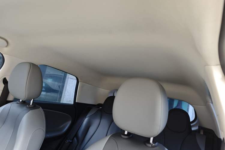 Used Dongfeng NAMMI 01 2024 New Edition 330 Air Headliner