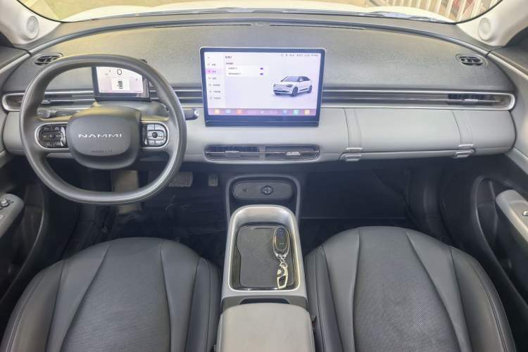 Used Dongfeng NAMMI 01 2024 New Edition 330 Air Interior 1