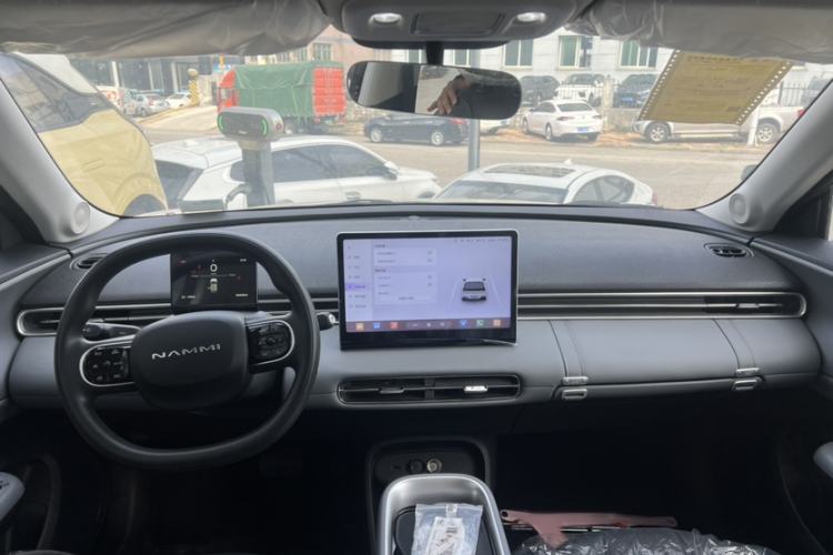 Used Dongfeng NAMMI 01 2024 New Edition 330 Air Interior 1