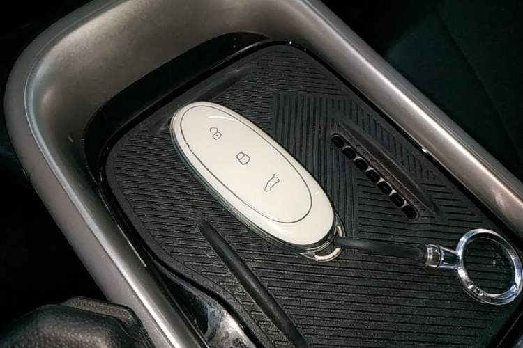 Used Dongfeng NAMMI 01 2024 Co-Creation Edition – Co-Creation WE Version Interior 1