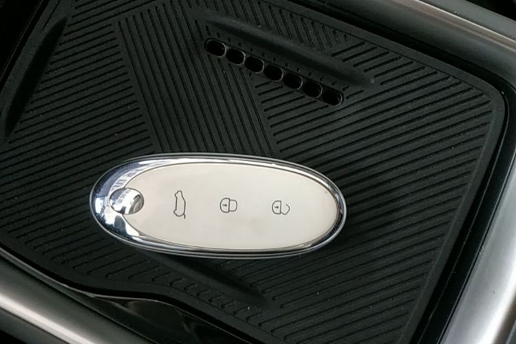 Used Dongfeng NAMMI 01 2024 New Edition 430 Plus Smart+ Interior 1