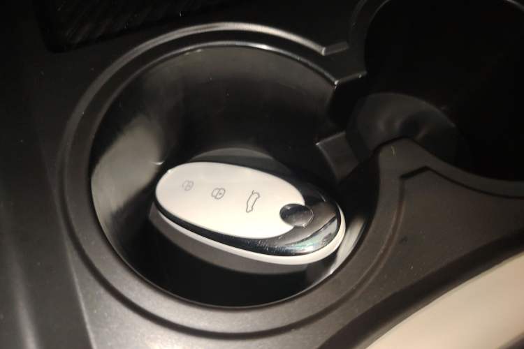 Used Dongfeng NAMMI 01 2024 New Edition 330 Air Interior 1
