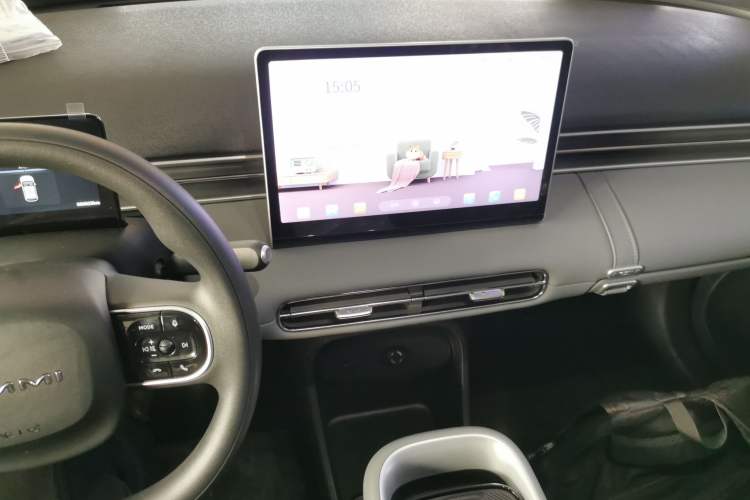 Used Dongfeng NAMMI 01 2024 New Edition 330 Air Interior 2