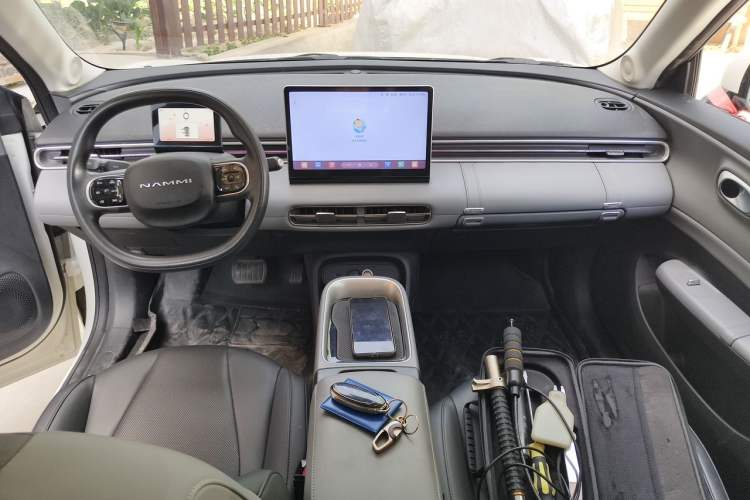 Used Dongfeng NAMMI 01 2024 New Edition 330 Air Interior 2