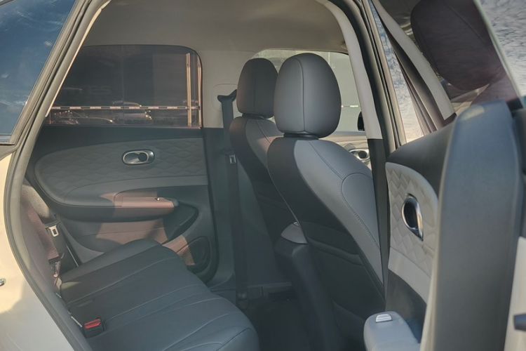 Used Dongfeng NAMMI 01 2024 New Edition 330 Plus Smart+ Interior 3