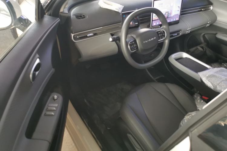 Used Dongfeng NAMMI 01 2024 New Edition 330 Air Interior 3