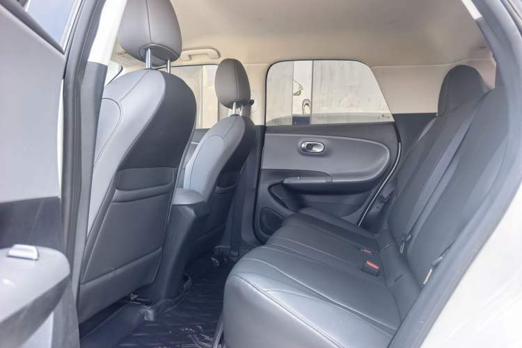 Used Dongfeng NAMMI 01 2024 New Edition 330 Air Interior 3