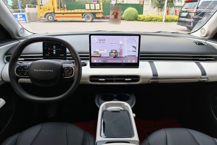 Used Dongfeng NAMMI 01 2024 New Edition 330 Air Interior 6