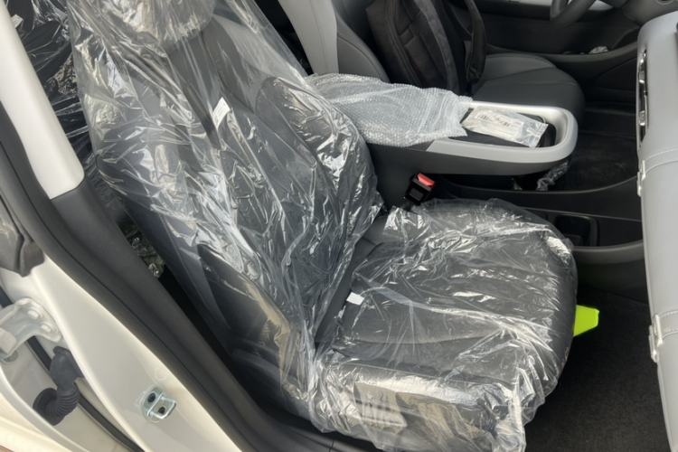 Used Dongfeng NAMMI 01 2024 New Edition 330 Air Interior 8