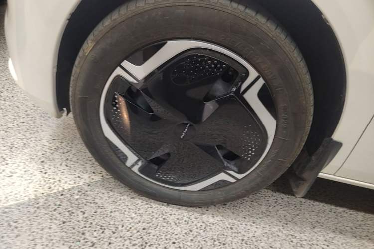 Used Dongfeng NAMMI 01 2024 330 Plus Left Front Wheel Hub