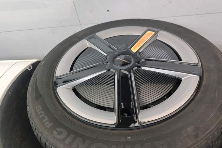 Used Dongfeng NAMMI 01 2024 Co-Creation Edition – Co-Creation WE Version Left Front Wheel Hub