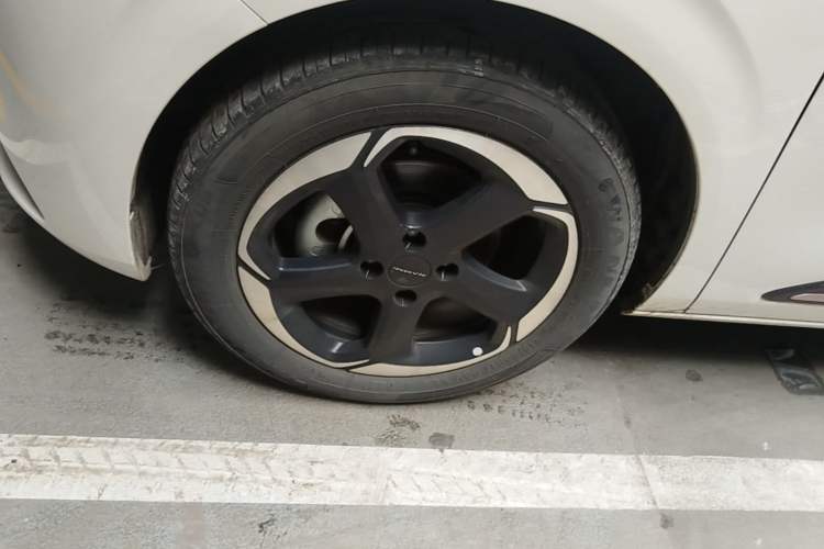 Used Dongfeng NAMMI 01 2024 430 Plus Smart+ Left Front Wheel Hub