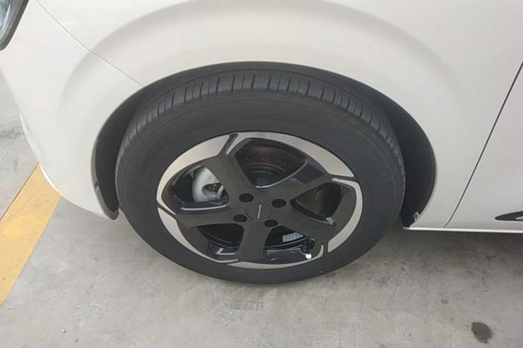 Used Dongfeng NAMMI 01 2024 430 Plus Smart+ Left Front Wheel Hub