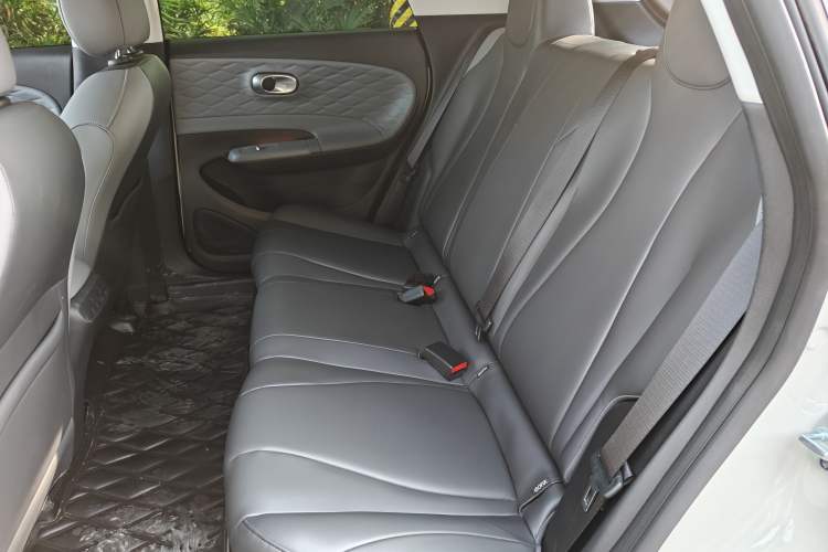 Used Dongfeng NAMMI 01 2024 New Edition 330 Plus Smart+ Left Rear Seat