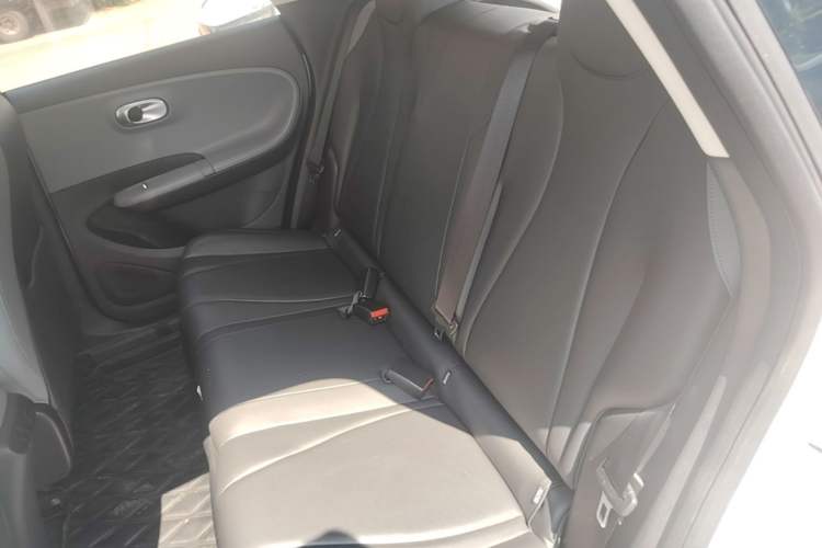 Used Dongfeng NAMMI 01 2024 330 Air Left Rear Seat