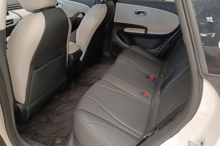Used Dongfeng NAMMI 01 2024 New Edition 330 Plus Smart+ Left Rear Seat