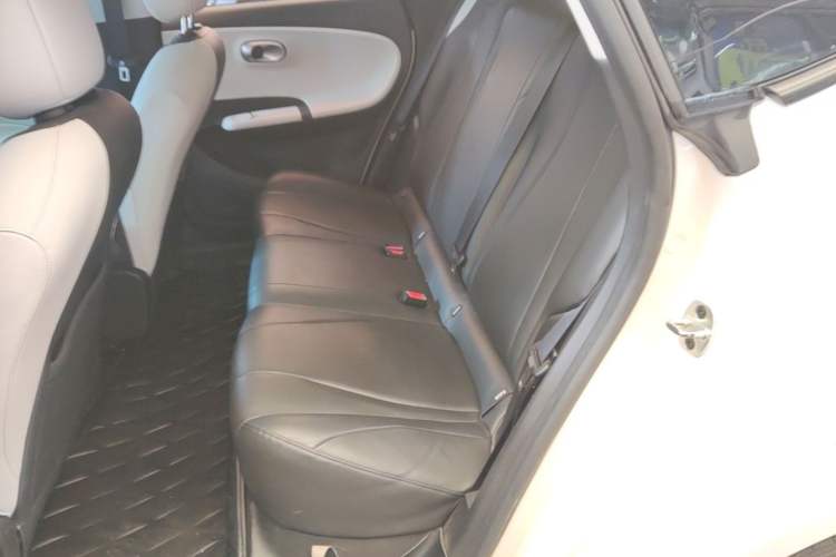 Used Dongfeng NAMMI 01 2024 New Edition 330 Air Left Rear Seat