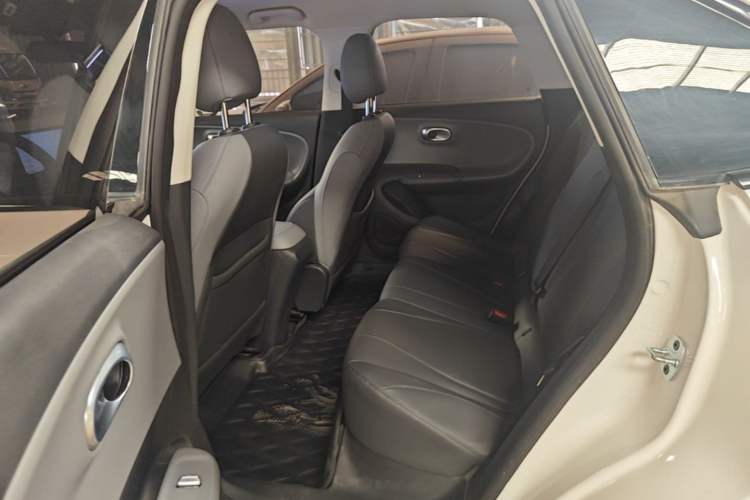 Used Dongfeng NAMMI 01 2024 New Edition 330 Air Left Rear Seat