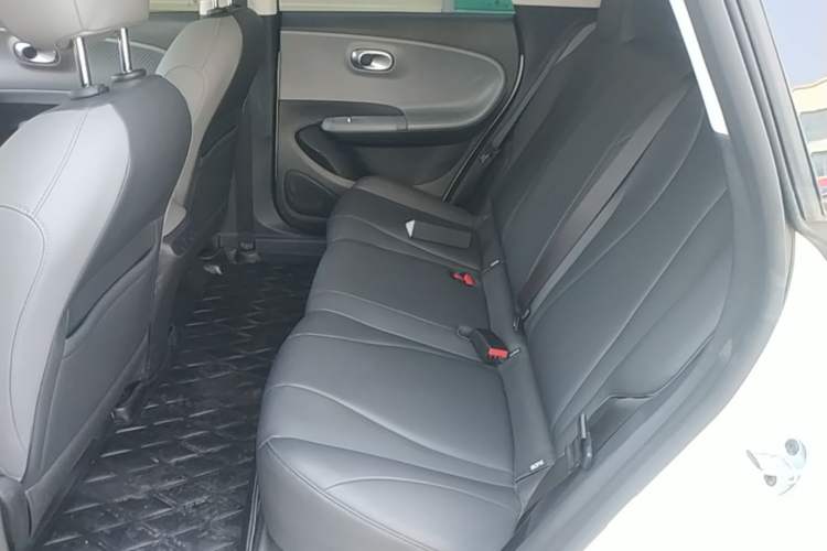 Used Dongfeng NAMMI 01 2024 New Edition 330 Air Left Rear Seat