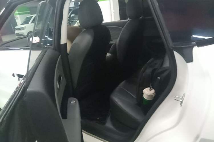 Used Dongfeng NAMMI 01 2024 New Edition 330 Plus Smart+ Left Rear Seat