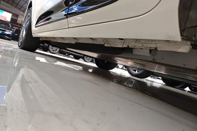 Used Dongfeng NAMMI 01 2024 Co-Creation Edition – Co-Creation WE Version Left Side Sill