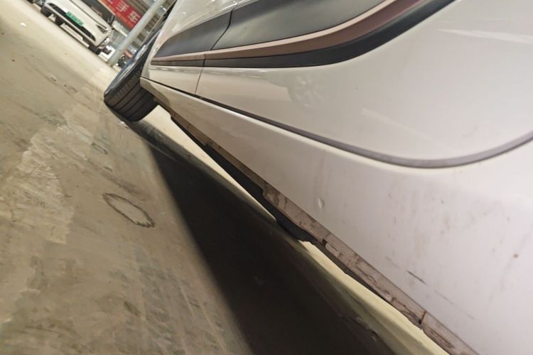 Used Dongfeng NAMMI 01 2024 New Edition 330 Air Left Side Sill