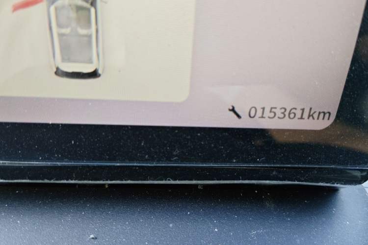 Used Dongfeng NAMMI 01 2024 New Edition 330 Air Odometer Close Up