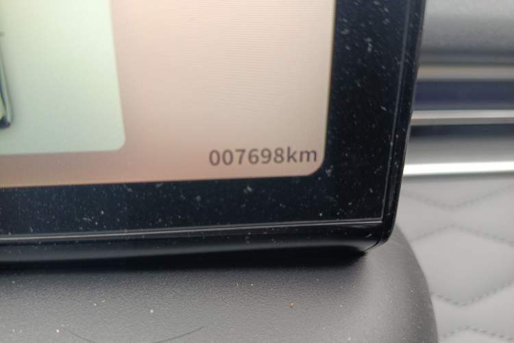 Used Dongfeng NAMMI 01 2024 New Edition 330 Plus Smart+ Odometer Close Up