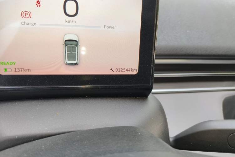 Used Dongfeng NAMMI 01 2024 New Edition 330 Air Odometer Close Up