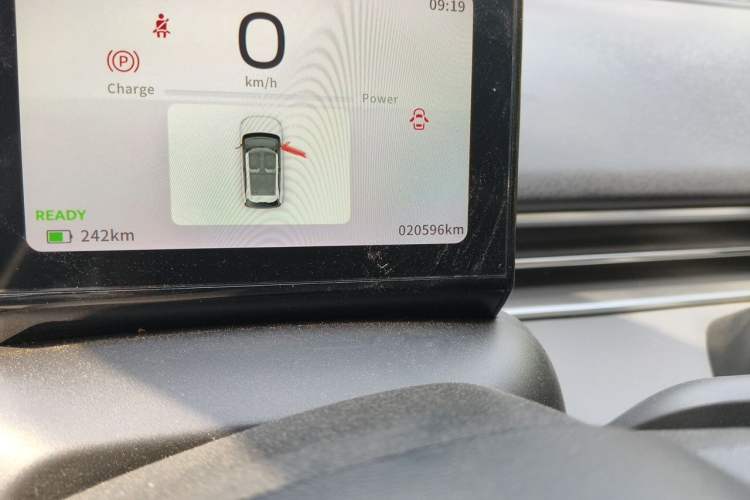 Used Dongfeng NAMMI 01 2024 New Edition 330 Air Odometer Close Up